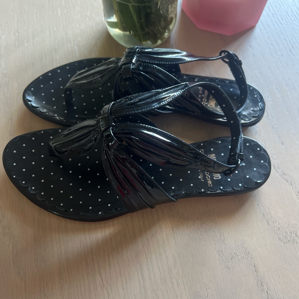 Sandals - Picture 2 of 5
